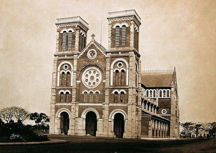 Notre Dame Cathedral in Saigon in the past